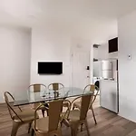 2 Bedroom In Verdun Area - 1007